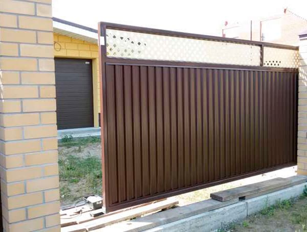 Эстетика и Надежность: Ворота Grand Line для Вашего Дома в Вязьме от 36445 руб
